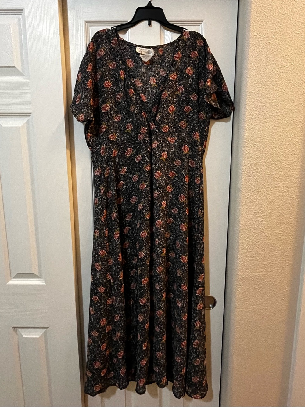 Vintage Black Floral Maxi Dress